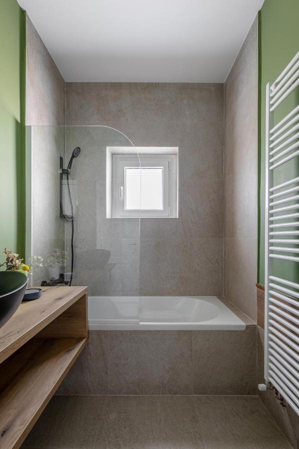 Apartmán Holt - Dolce In Napoli Bukurešť Exteriér fotografie