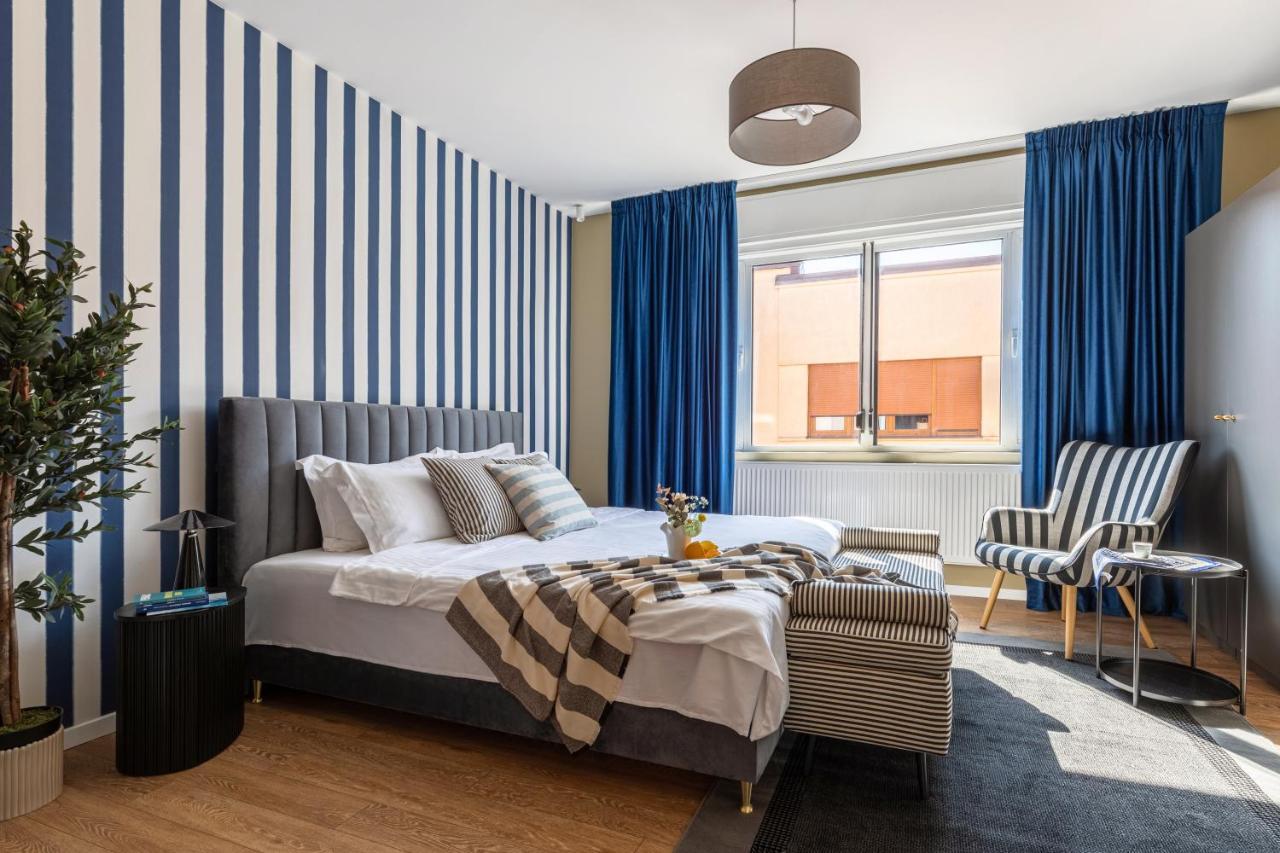 Apartmán Holt - Dolce In Napoli Bukurešť Exteriér fotografie