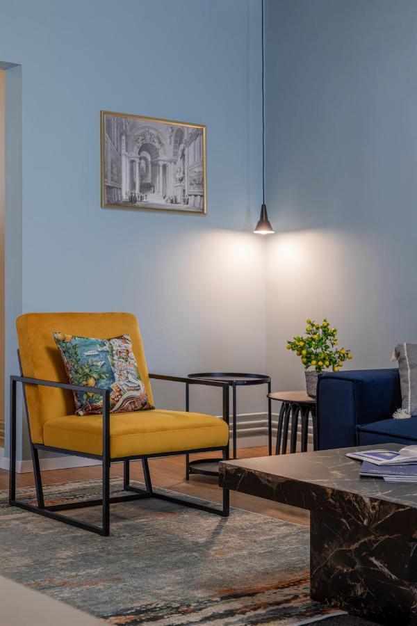 Apartmán Holt - Dolce In Napoli Bukurešť Exteriér fotografie
